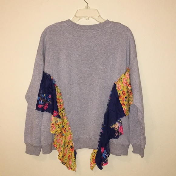 Free People| She's Just Cute Sweatshirt - Picture 6 of 8